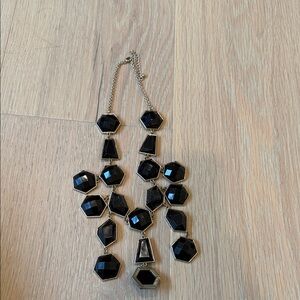 Elegant Black Geometric Necklace